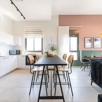 פנטהאוז צבעוני במיוחד 2